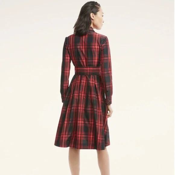 SOLD ❤️Host Pick ❤️ NWT Brooks Brothers Taffeta Tartan Pleated Shirt Dress - Picture 2 of 4